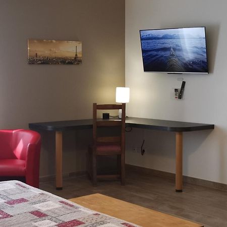 Chambres D'Hotes Gidy Bagian luar foto